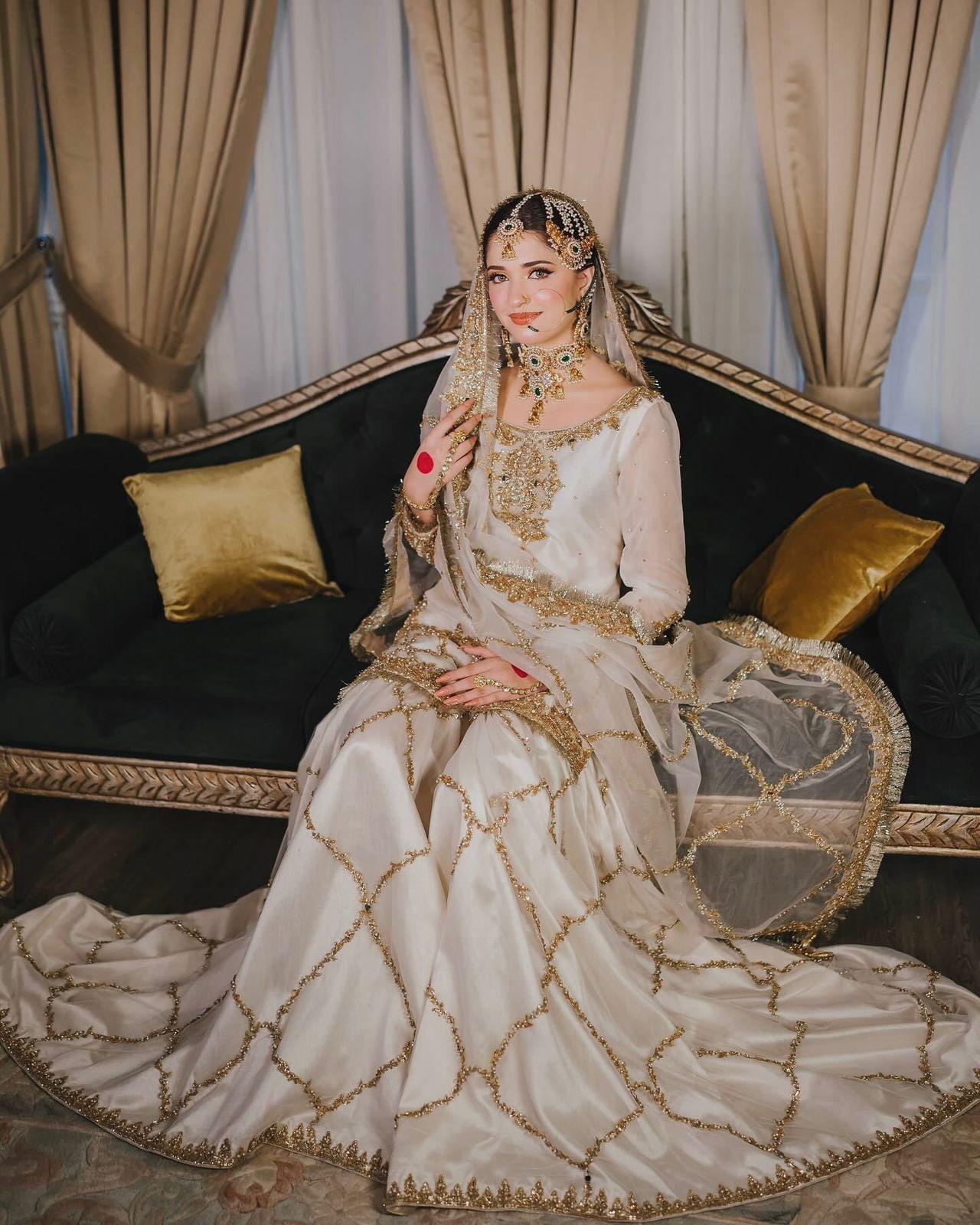 JZ Textiles JZ-254 Semi Pure Chiffon & Shamos Silk Embroidered Bridal Dress