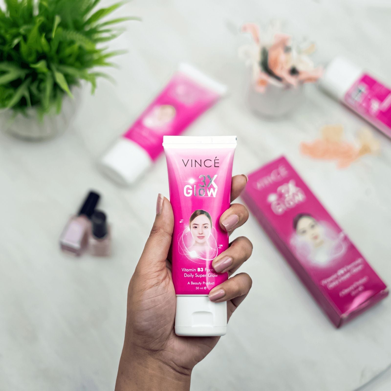 Vince 3X Glow Vitamin B3 Daily Super Cream