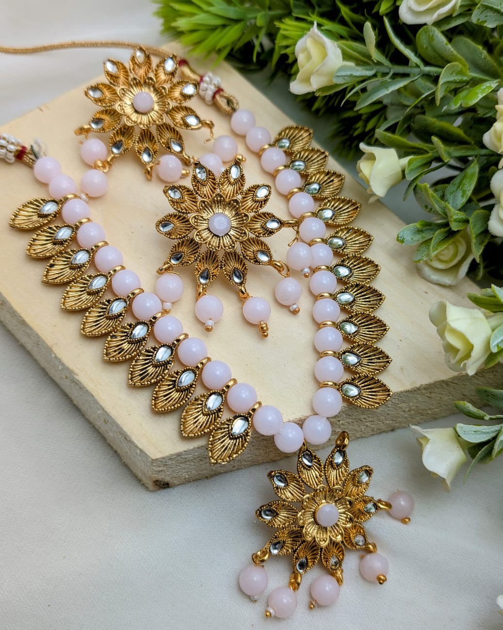 Rajwari Style Pal Necklace