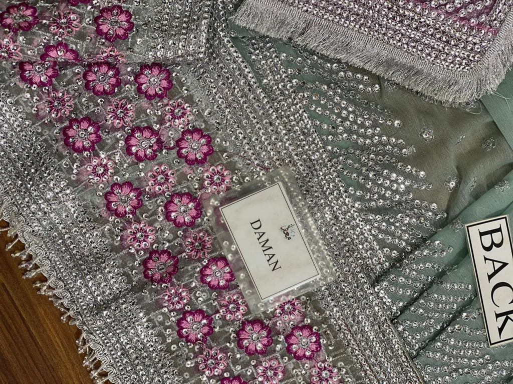 Jazmin Unstitched Replica