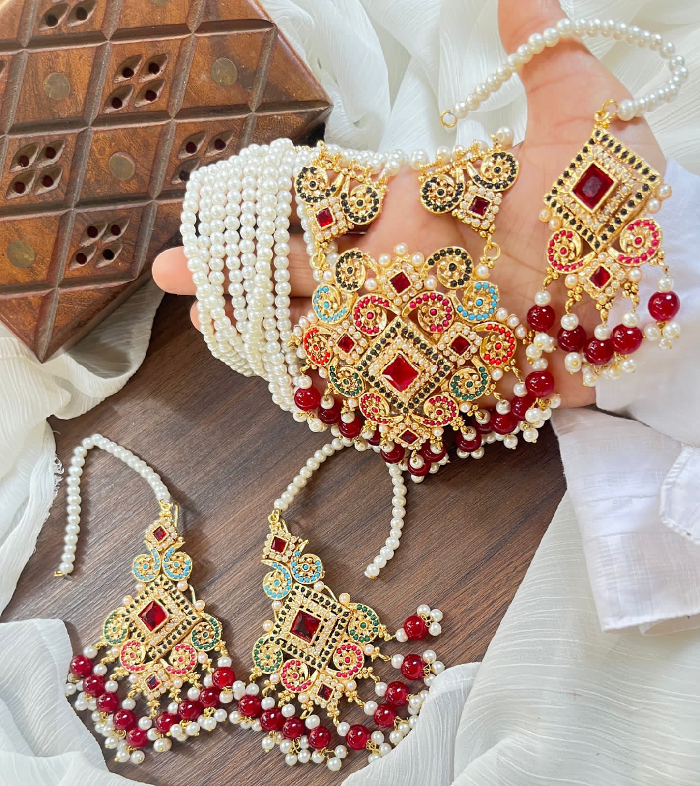 Nauratan  Mala Set