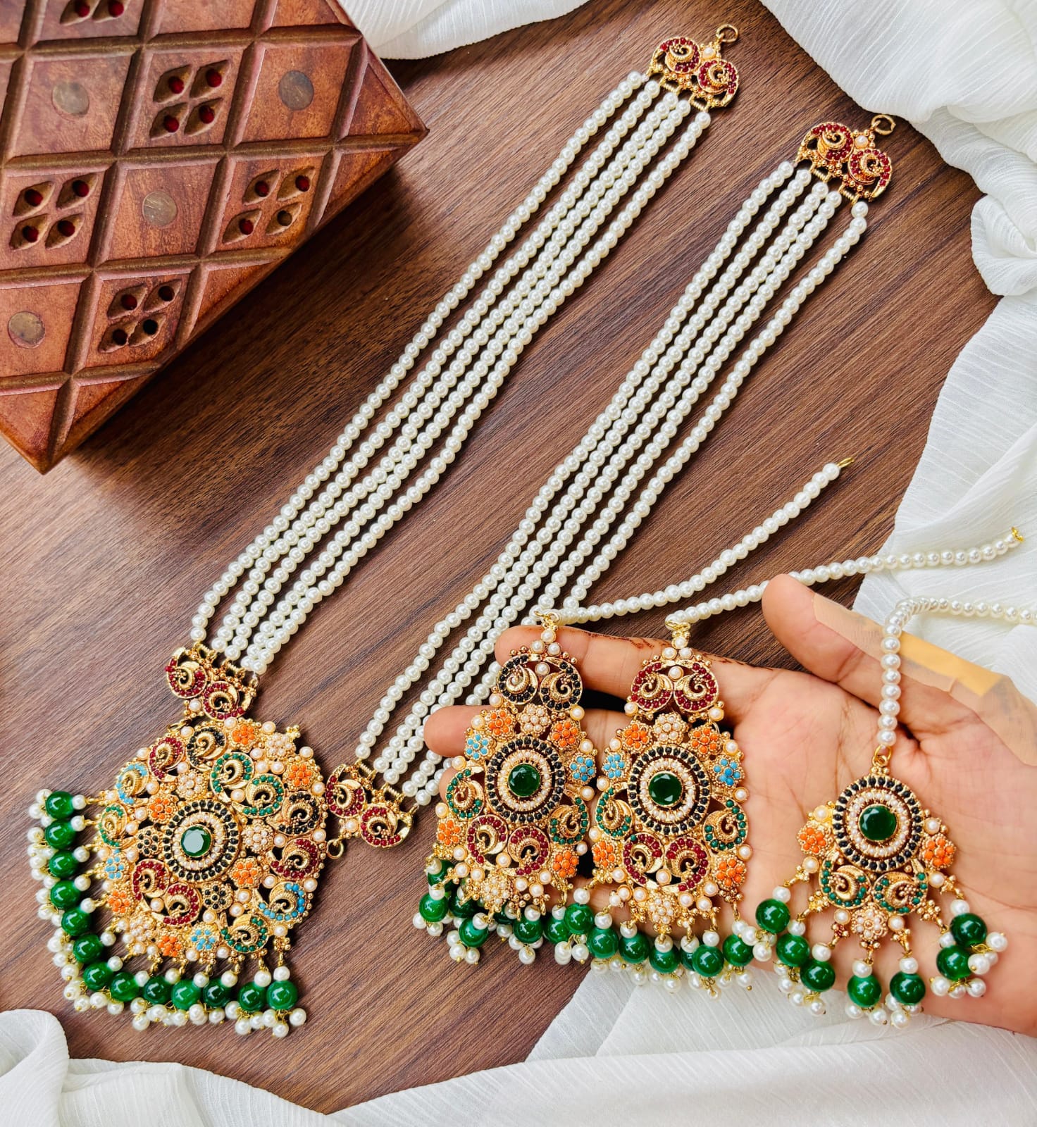 Nauratan  Mala Set