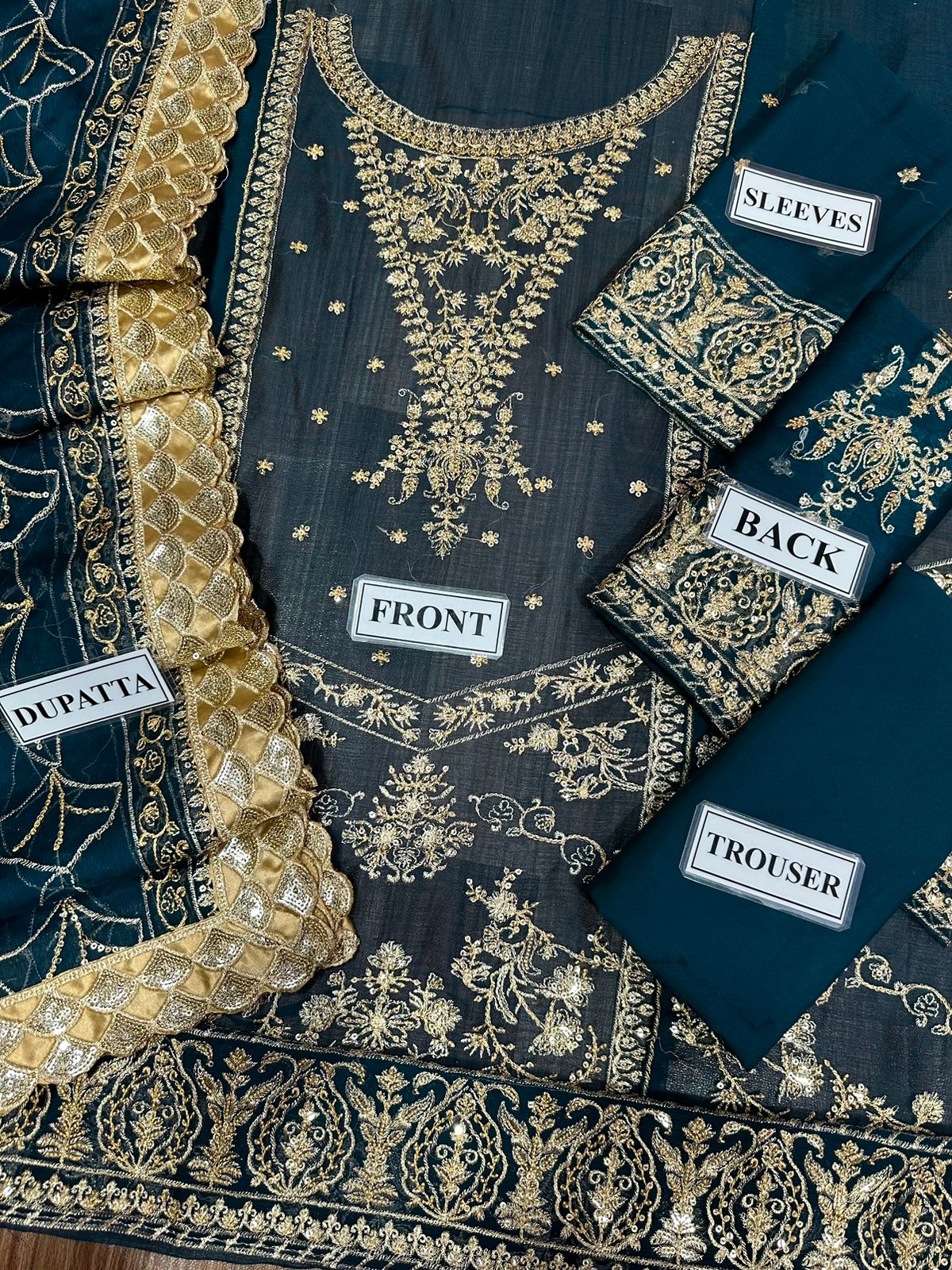 Asim Jofa Unstitched Replica