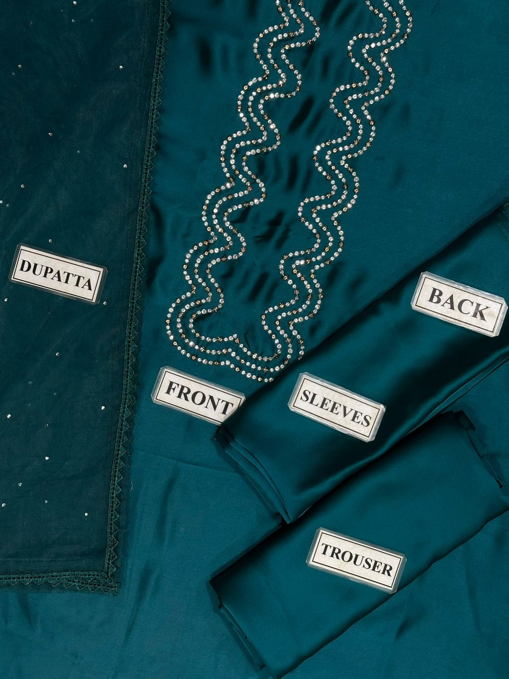 Lulusar Unstitched Replica